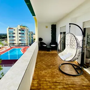 Parque De Amendoeiras Apartamento