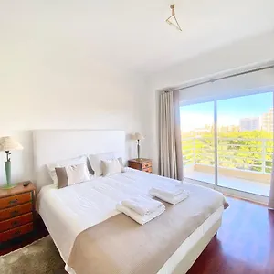  Apartment 2 Bedroom Flat